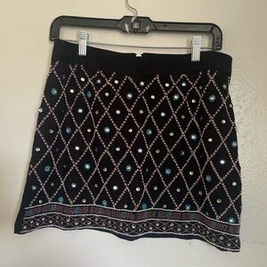 #30 GUESS ALL OVER BEADING MINI SKIRT
